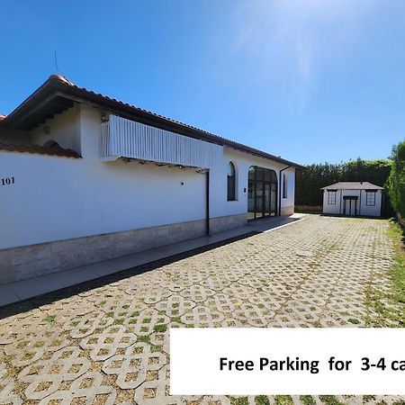Private Villa First Line With Sea View In Blacksearama Golf Балчик Екстериор снимка