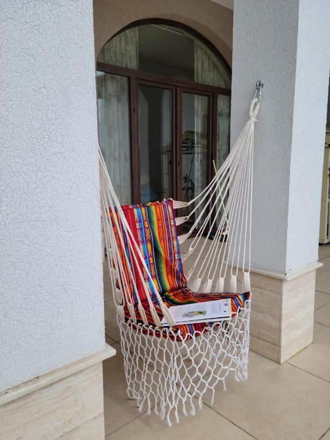 Private Villa First Line With Sea View In Blacksearama Golf Балчик Екстериор снимка
