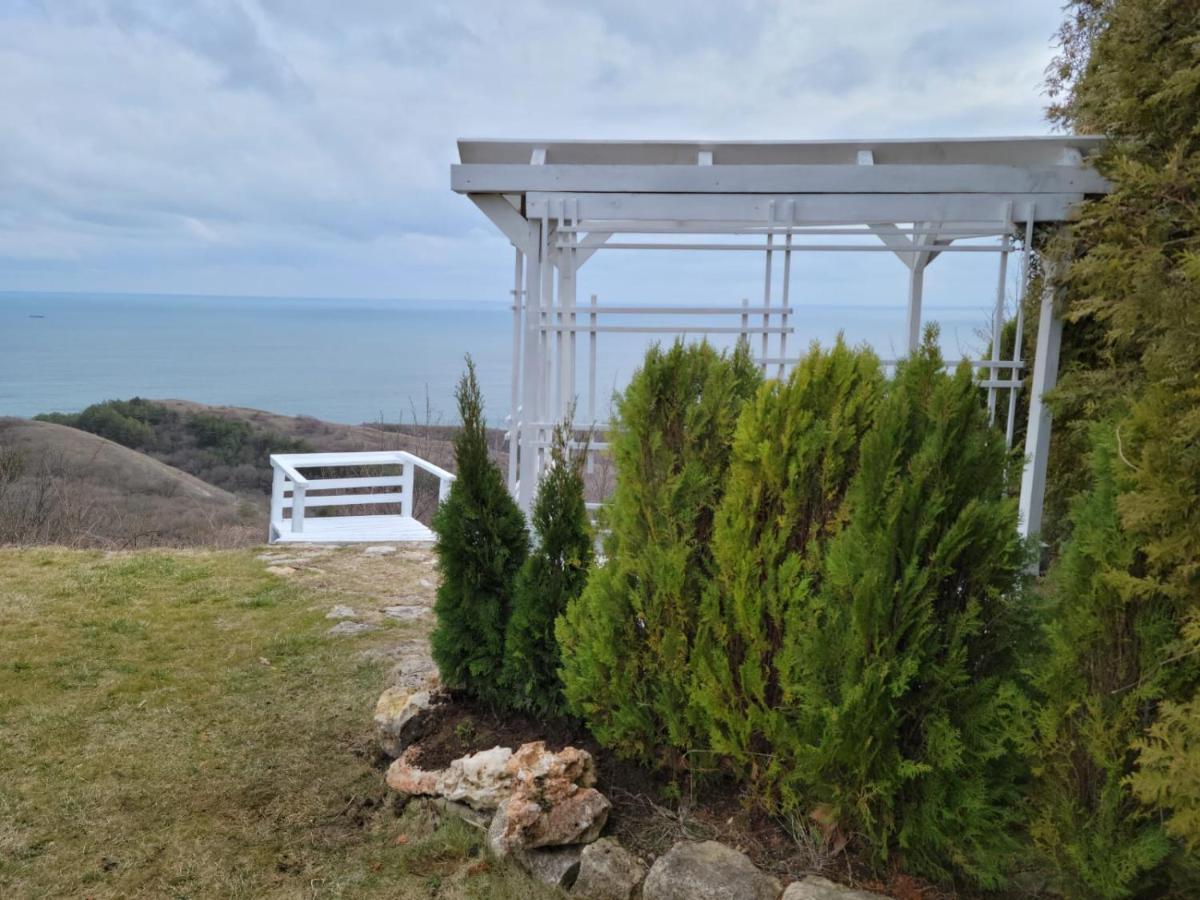 Private Villa First Line With Sea View In Blacksearama Golf Балчик Екстериор снимка