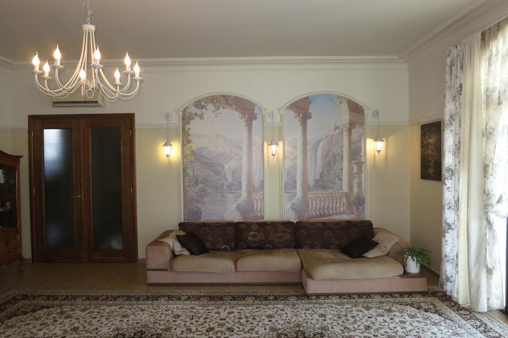 Private Villa First Line With Sea View In Blacksearama Golf Балчик Екстериор снимка
