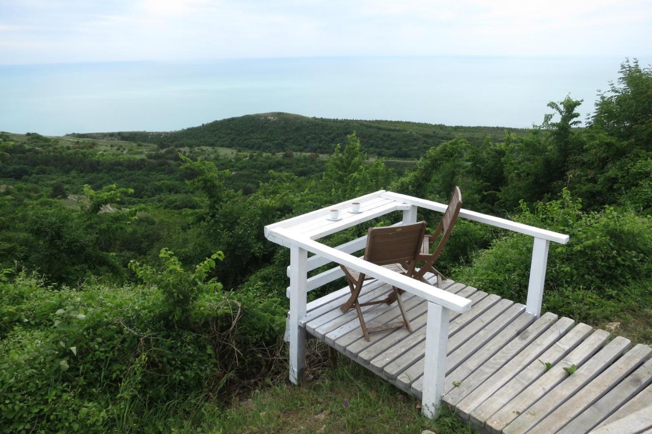 Private Villa First Line With Sea View In Blacksearama Golf Балчик Екстериор снимка
